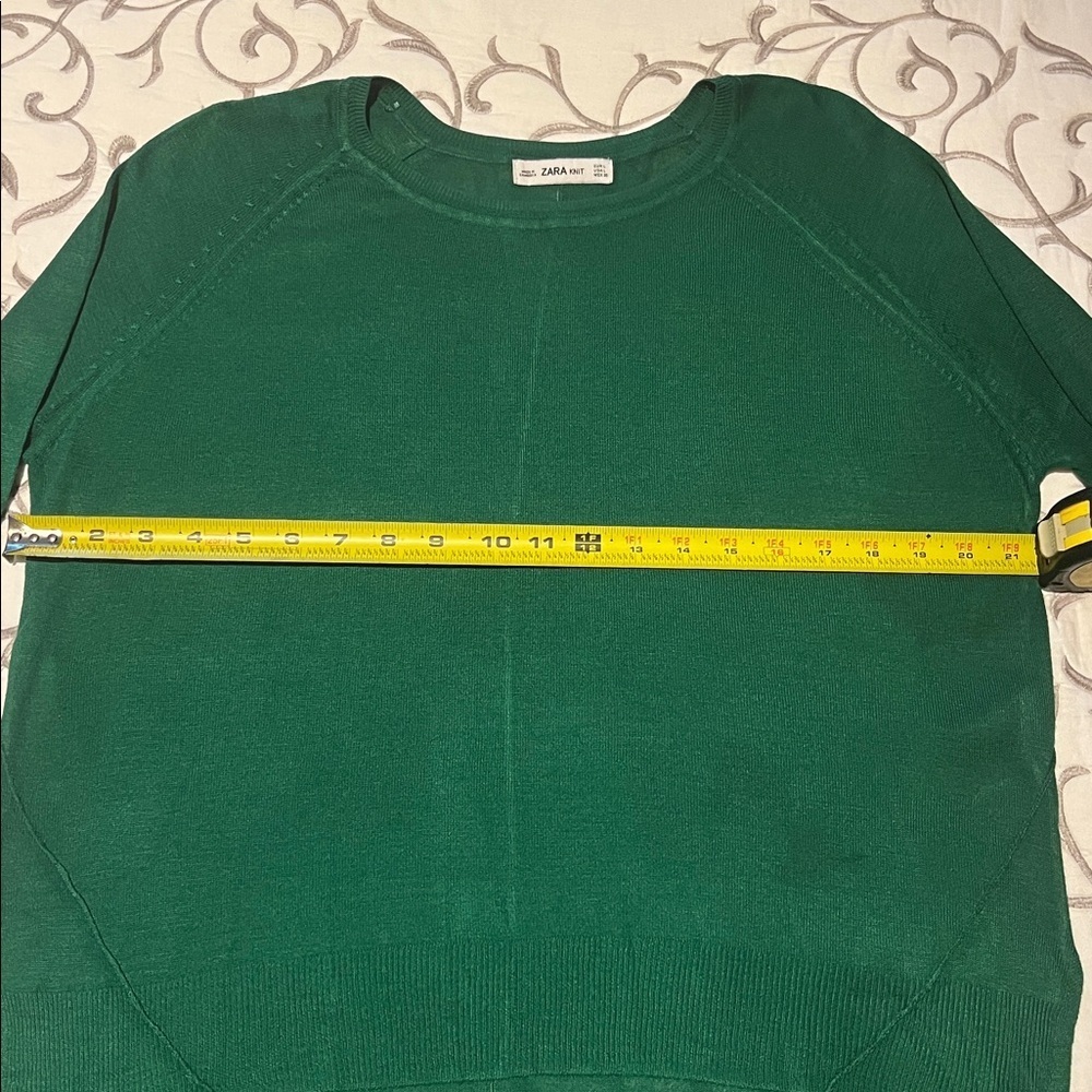 Zara Green Crew Neck Sweater Relaxed Fit - Picture 3 of 4